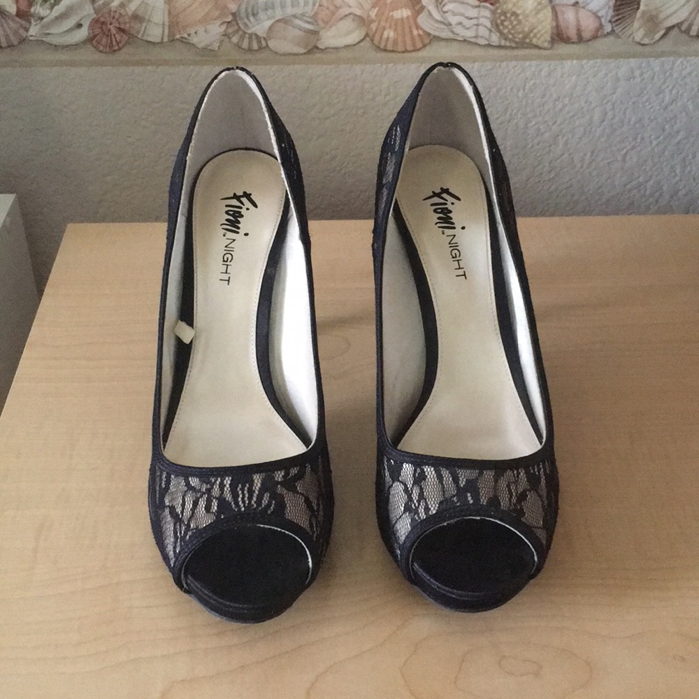 Fioni Night Lace Peep Toe Heels